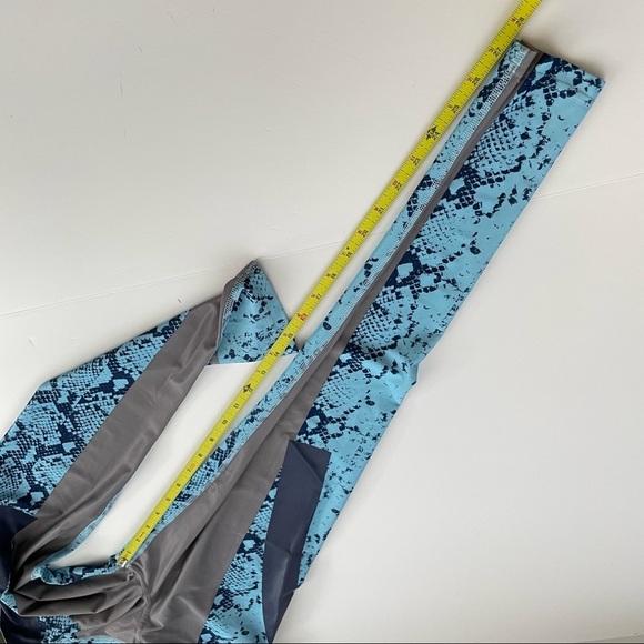 adidas by Stella McCartney Run Tech-Fit Leggings, Mystery/Blue S - Picture 5 of 10